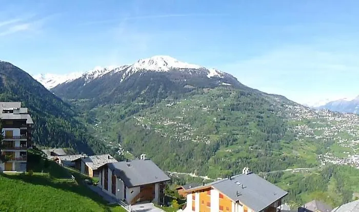 Meinaz W 030 - Quiet 7 Pers ヴェゾナ